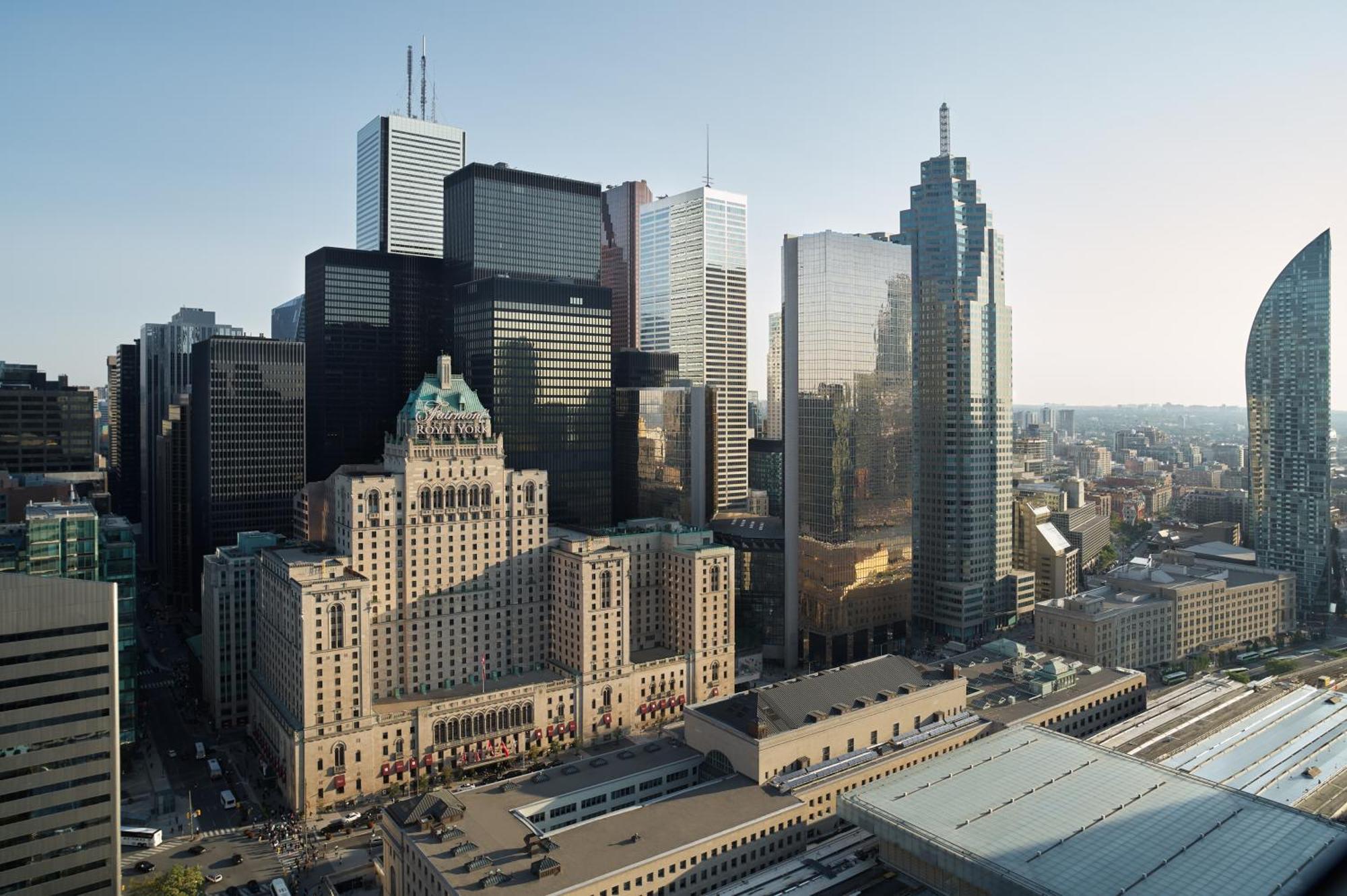 6 Hôtels Romantiques au Centre de Toronto Worth Booking